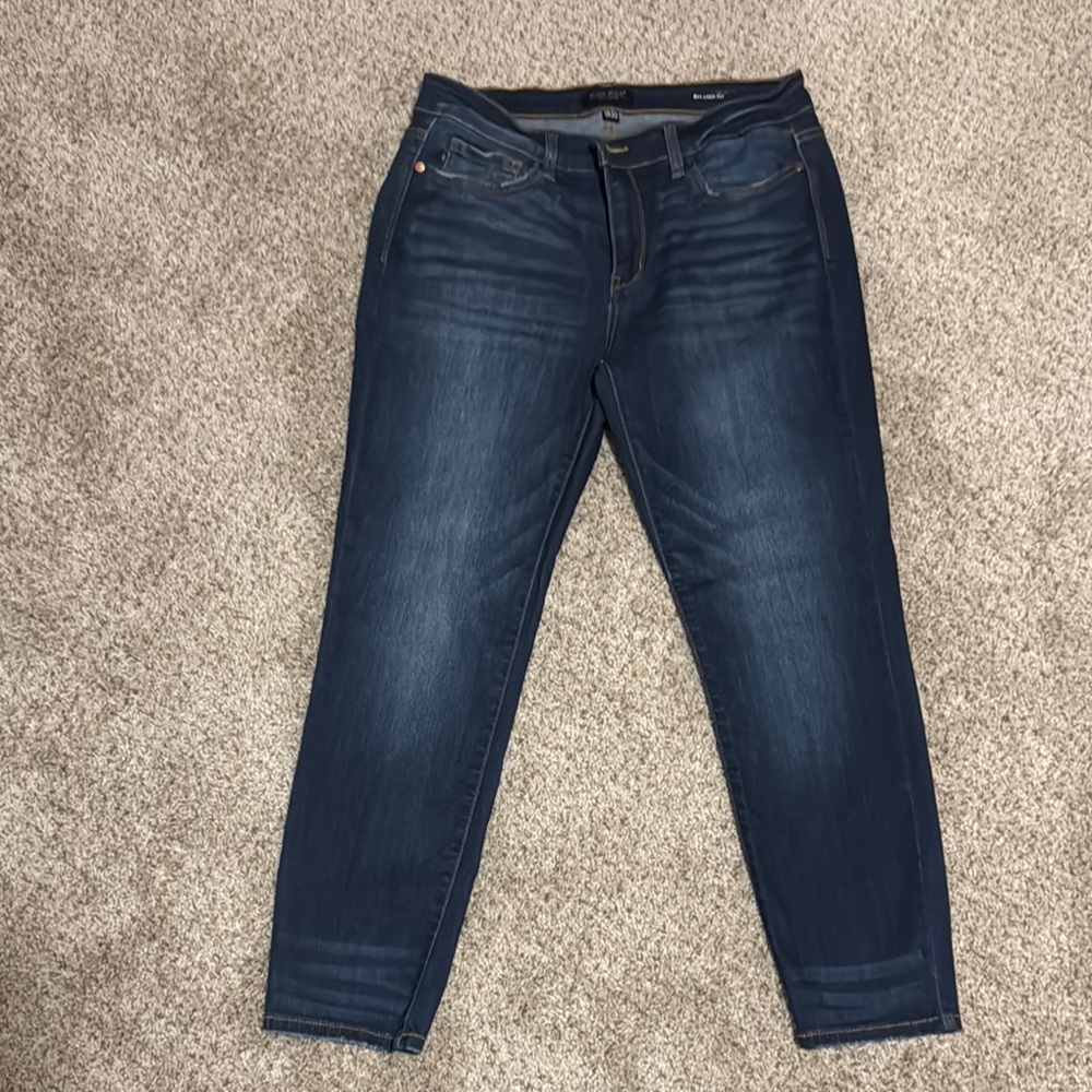 Judy Blue Skinny Blue Jeans with Distressed Details